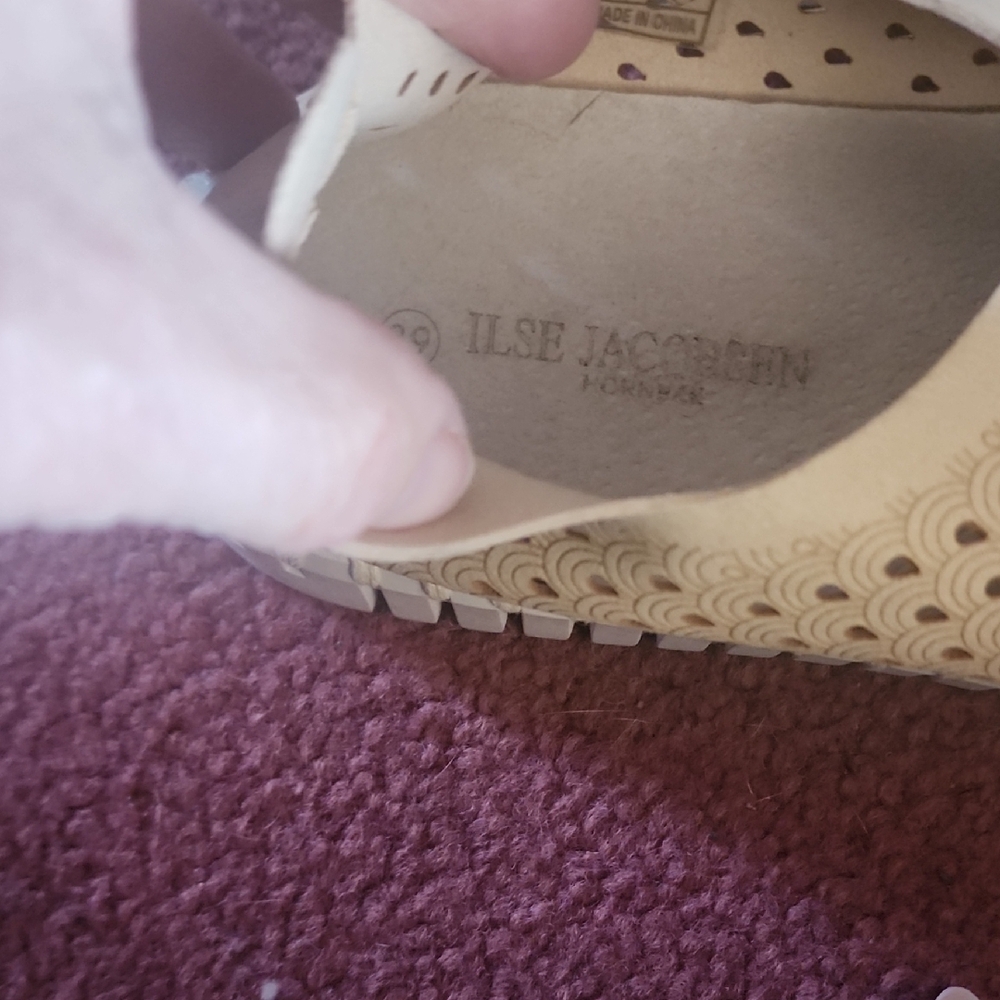 Ilse Jacobsen Cream Perforated Mules - Picture 2 of 2